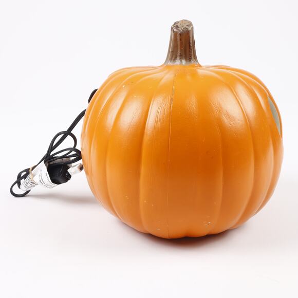 Pair of Intertek Plastic Light Up Halloween Pumpkin Jack-O-Lanterns & Bulbs - Picture 9 of 12